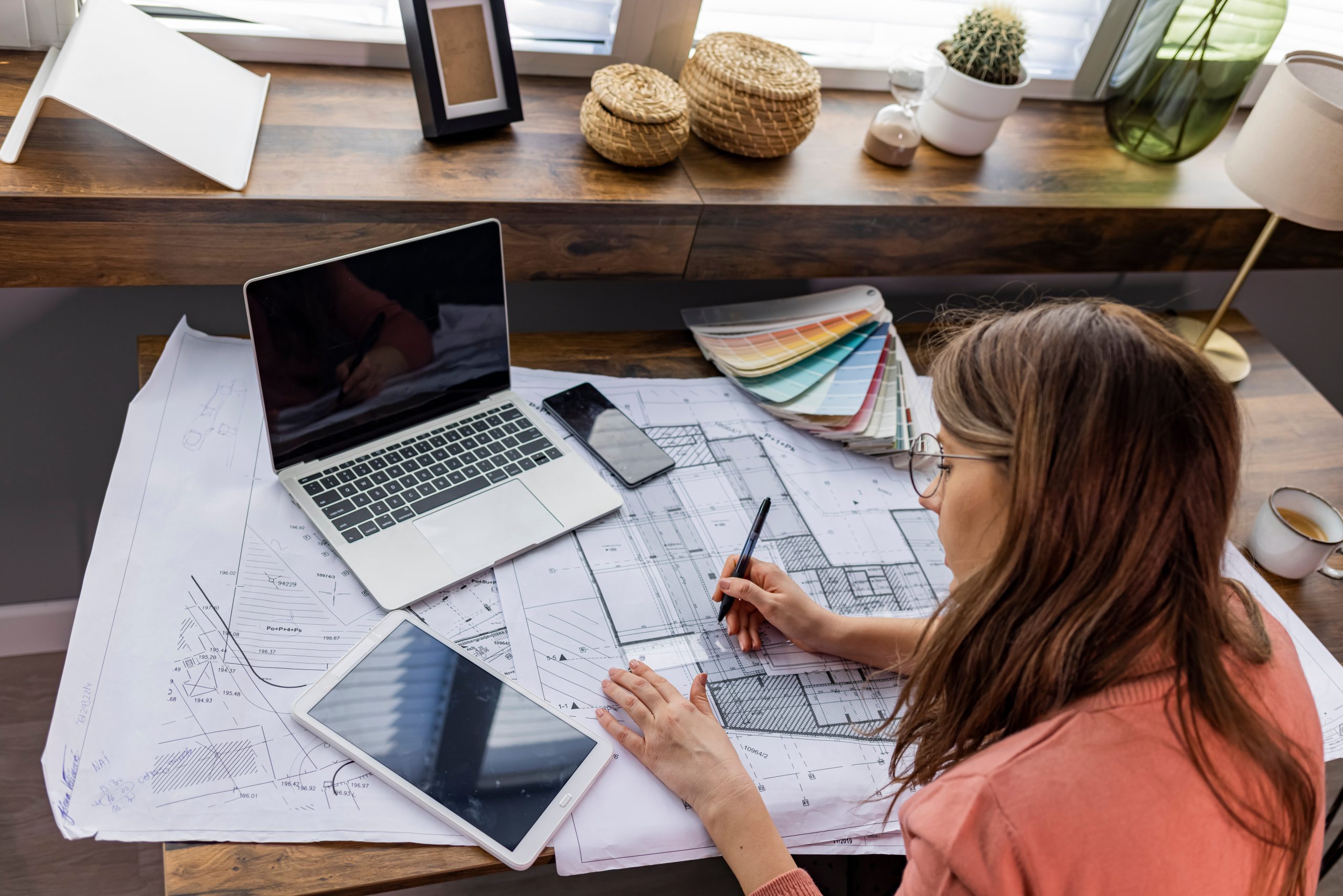 Être freelance et salariée (mini, midi ou temps plein)